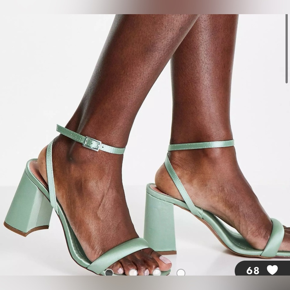 ASOS DESIGN - Hilton barely there block heeled sandals in sage - Size US 8